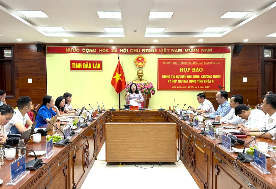 Đất đai, dự án chậm tiến độ, ma túy... sắp làm 'nóng' nghị trường HĐND Đất đai, dự án chậm tiến độ, ma túy... sắp làm 'nóng' nghị trường HĐND