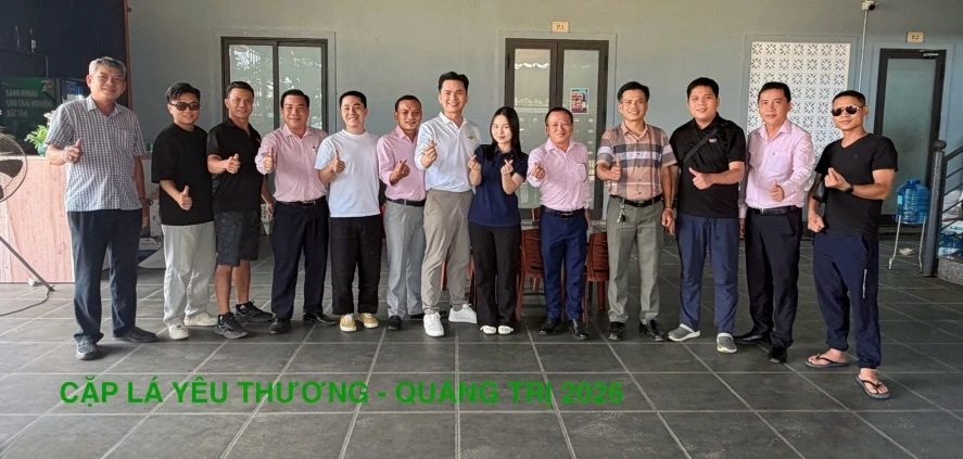 Đất lửa Quảng Trị sau vết bom đạn là những ước mơ xanh đến trường Đất lửa Quảng Trị sau vết bom đạn là những ước mơ xanh đến trường
