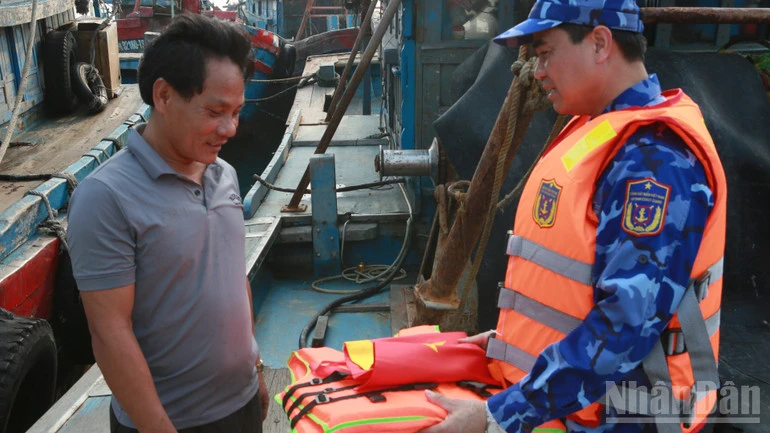 Đâu cần thanh niên có, việc gì khó có thanh niên Đâu cần thanh niên có, việc gì khó có thanh niên