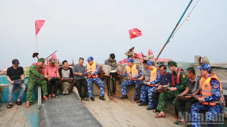 Đâu cần thanh niên có, việc gì khó có thanh niên Đâu cần thanh niên có, việc gì khó có thanh niên