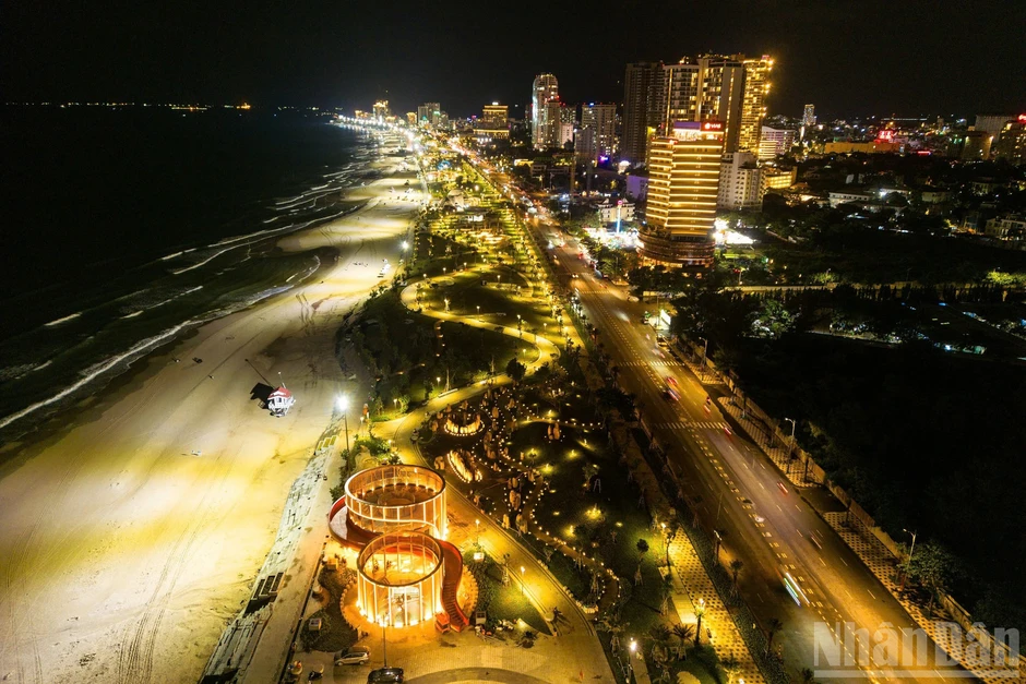 Đấu giá cho thuê quyền khai thác Công viên Thùy Vân có trị giá 1.100 tỷ đồng Đấu giá cho thuê quyền khai thác Công viên Thùy Vân có trị giá 1.100 tỷ đồng