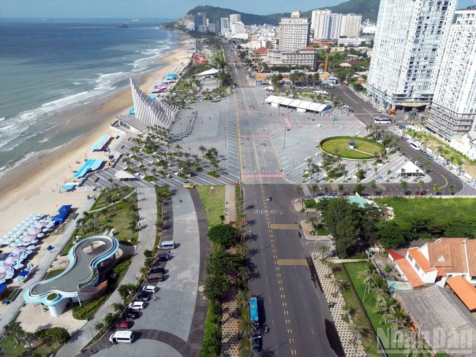 Đấu giá cho thuê quyền khai thác Công viên Thùy Vân có trị giá 1.100 tỷ đồng Đấu giá cho thuê quyền khai thác Công viên Thùy Vân có trị giá 1.100 tỷ đồng