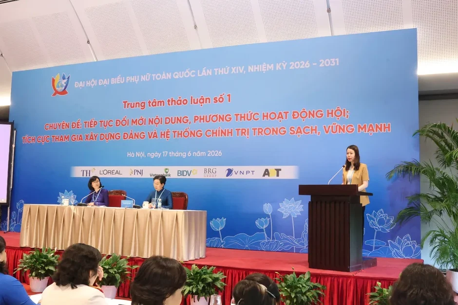 Đầu tư cho phụ nữ chính là đầu tư cho gia đình và tương lai đất nước Đầu tư cho phụ nữ chính là đầu tư cho gia đình và tương lai đất nước