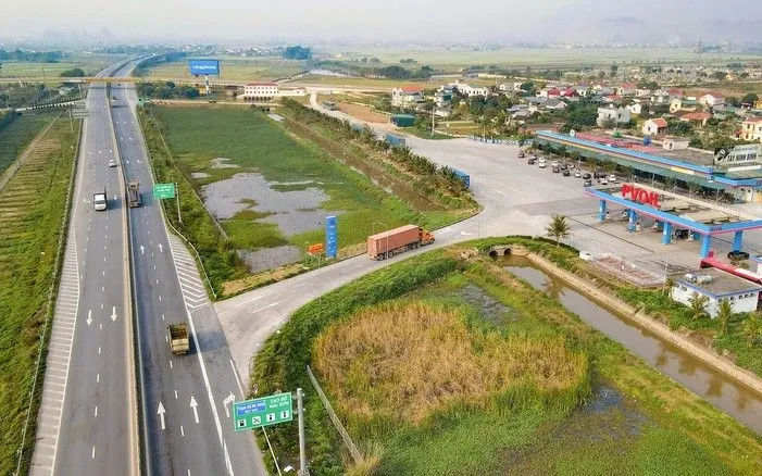 Đẩy nhanh hoàn thành 29 trạm dừng nghỉ trên cao tốc trong năm 2026 Đẩy nhanh hoàn thành 29 trạm dừng nghỉ trên cao tốc trong năm 2026