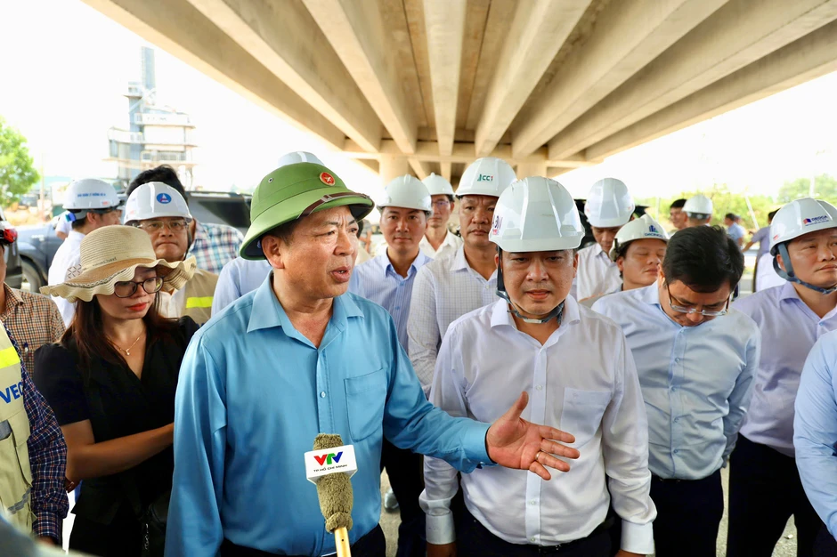 Đẩy nhanh tiến độ 2 tuyến cao tốc kết nối sân bay Long Thành Đẩy nhanh tiến độ 2 tuyến cao tốc kết nối sân bay Long Thành