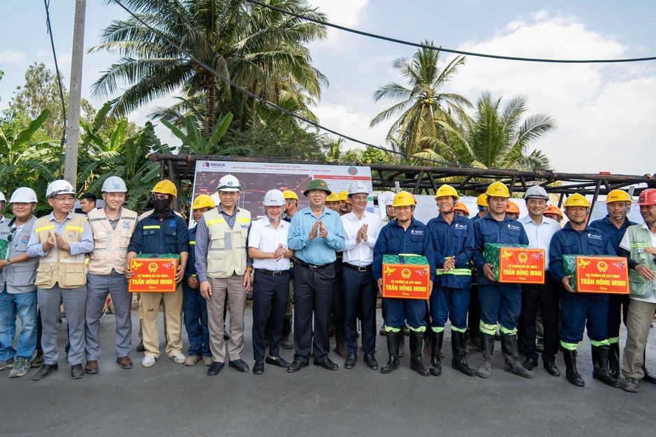Đẩy nhanh tiến độ 2 tuyến cao tốc kết nối sân bay Long Thành Đẩy nhanh tiến độ 2 tuyến cao tốc kết nối sân bay Long Thành