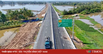 Đẩy nhanh tiến độ đầu tư, hoàn thiện hệ thống đường bộ cao tốc theo quy hoạch