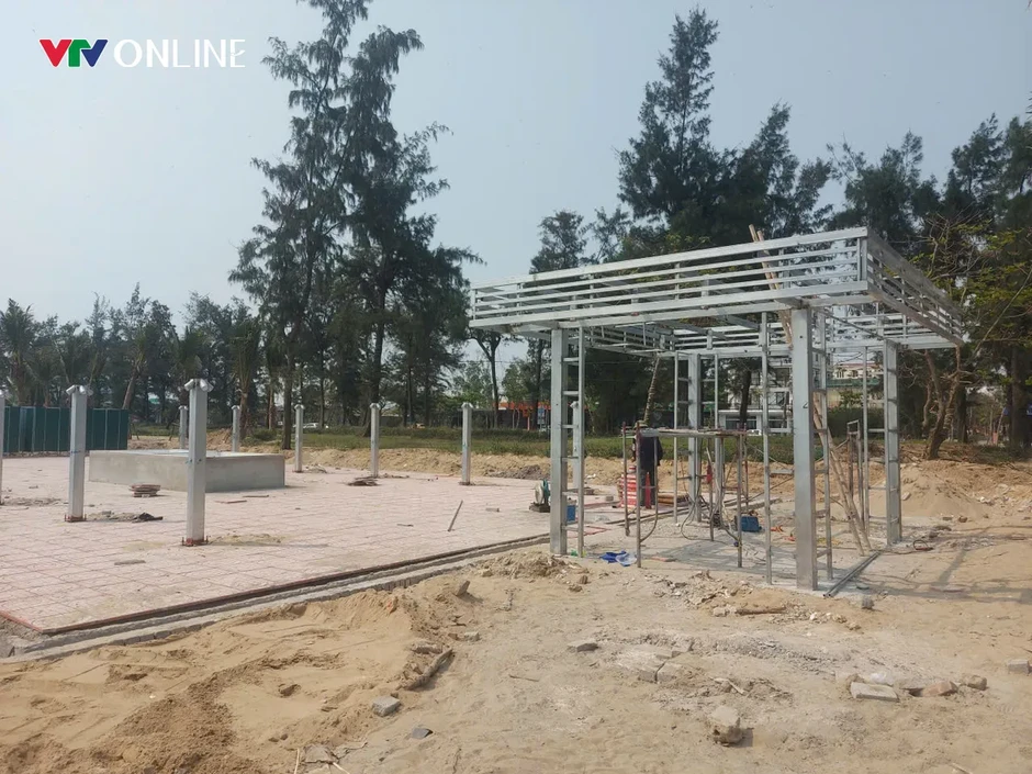Đẩy nhanh tiến độ xây dựng 15 điểm tắm tráng dọc bãi biển lớn nhất Nghệ An phục vụ khách du lịch Đẩy nhanh tiến độ xây dựng 15 điểm tắm tráng dọc bãi biển lớn nhất Nghệ An phục vụ khách du lịch