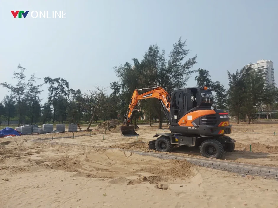 Đẩy nhanh tiến độ xây dựng 15 điểm tắm tráng dọc bãi biển lớn nhất Nghệ An phục vụ khách du lịch Đẩy nhanh tiến độ xây dựng 15 điểm tắm tráng dọc bãi biển lớn nhất Nghệ An phục vụ khách du lịch