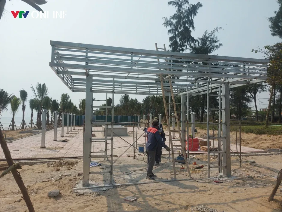 Đẩy nhanh tiến độ xây dựng 15 điểm tắm tráng dọc bãi biển lớn nhất Nghệ An phục vụ khách du lịch Đẩy nhanh tiến độ xây dựng 15 điểm tắm tráng dọc bãi biển lớn nhất Nghệ An phục vụ khách du lịch