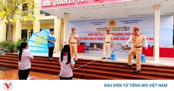 Dạy trẻ kỹ năng tự cứu mình trước nguy cơ đuối nước