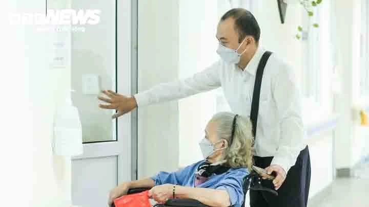 Đề xuất 7 nhóm người được bảo hiểm y tế chi trả khi khám tại nhà Đề xuất 7 nhóm người được bảo hiểm y tế chi trả khi khám tại nhà