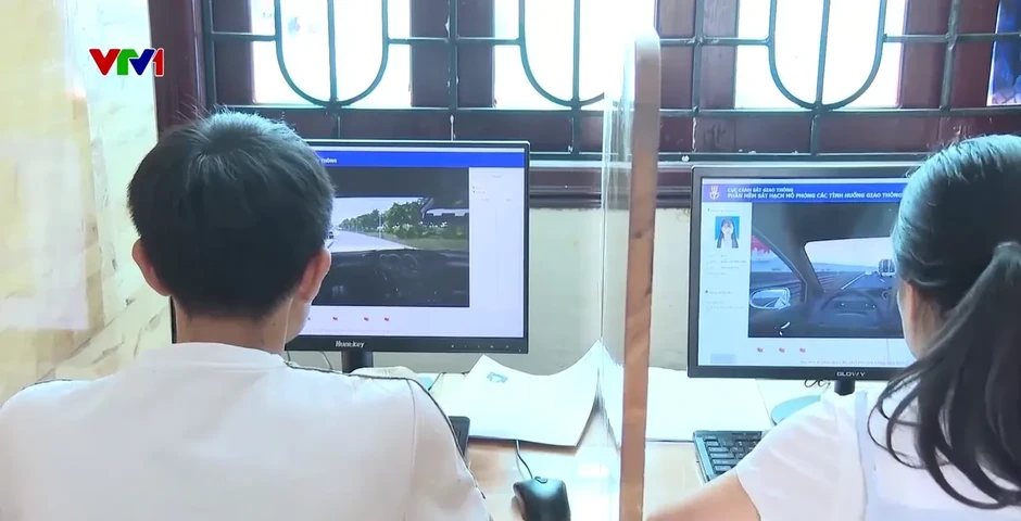 Đề xuất bỏ phần thi mô phỏng trong sát hạch lái xe ô tô Đề xuất bỏ phần thi mô phỏng trong sát hạch lái xe ô tô