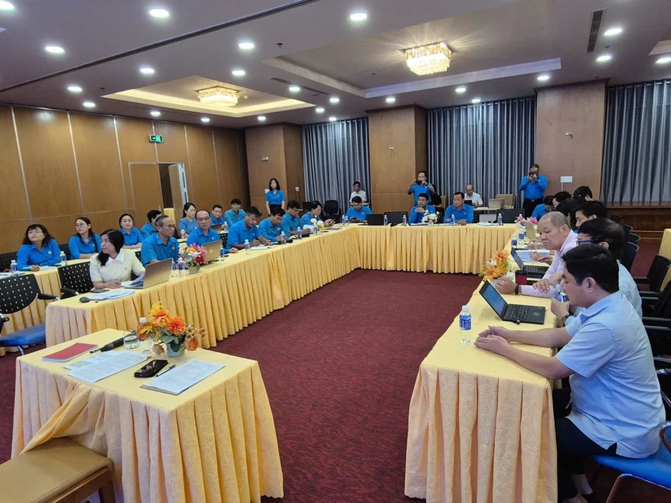 Đề xuất chú trọng bảo vệ sức khỏe tâm thần của người lao động Đề xuất chú trọng bảo vệ sức khỏe tâm thần của người lao động