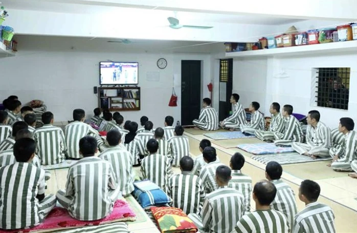 Đề xuất hoạt động căng-tin phi lợi nhuận, ứng dụng AI vào đời sống sinh hoạt trong buồng giam Đề xuất hoạt động căng-tin phi lợi nhuận, ứng dụng AI vào đời sống sinh hoạt trong buồng giam