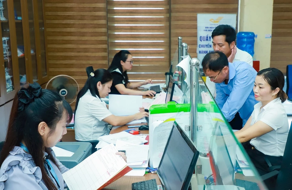 Đề xuất nghỉ Tết Nguyên đán 2027 từ 7-10 ngày, thêm kỳ nghỉ 4 ngày dịp 24/11 Đề xuất nghỉ Tết Nguyên đán 2027 từ 7-10 ngày, thêm kỳ nghỉ 4 ngày dịp 24/11