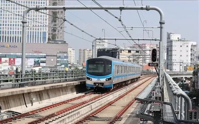 Đề xuất nghiên cứu đầu tư hai tuyến metro tại TP Hồ Chí Minh Đề xuất nghiên cứu đầu tư hai tuyến metro tại TP Hồ Chí Minh