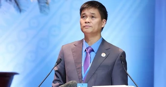 Đề xuất sớm hình thành chủ trương “lương đủ sống” thay thế lương tối thiểu