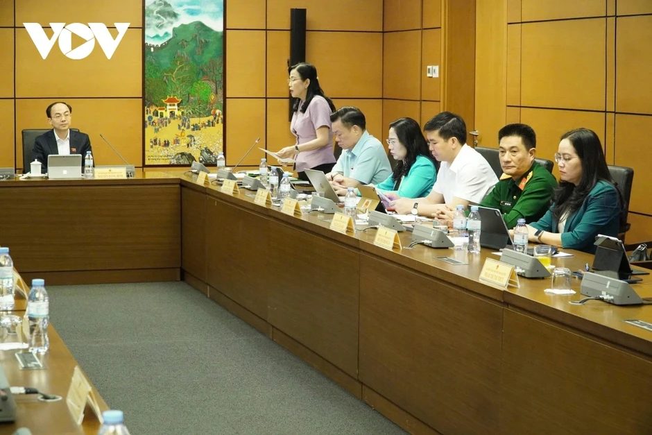 Đề xuất sửa luật để siết chặt an toàn thực phẩm: Chấm dứt “đánh trống bỏ dùi” Đề xuất sửa luật để siết chặt an toàn thực phẩm: Chấm dứt “đánh trống bỏ dùi”