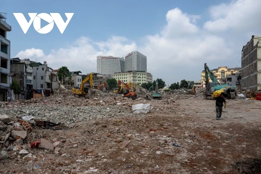 Đền bù, tái định cư khu vực ngoài đê sông Hồng (Hà Nội): Mấu chốt tạo đồng thuận Đền bù, tái định cư khu vực ngoài đê sông Hồng (Hà Nội): Mấu chốt tạo đồng thuận