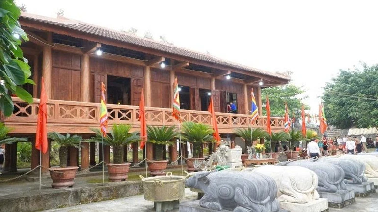 Đền Chín Gian: Linh thiêng hội tụ hồn cốt người Thái miền Tây xứ Nghệ Đền Chín Gian: Linh thiêng hội tụ hồn cốt người Thái miền Tây xứ Nghệ