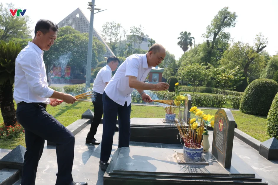 Đi tìm tên cho những anh hùng liệt sĩ nằm lại Điện Biên Đi tìm tên cho những anh hùng liệt sĩ nằm lại Điện Biên