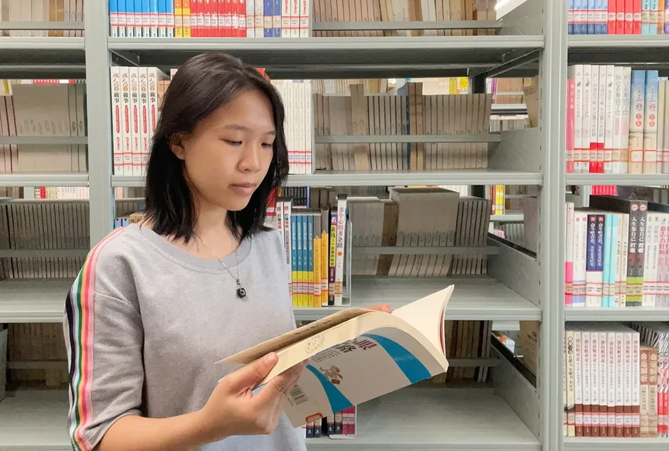 Đi xa để trở về Đi xa để trở về