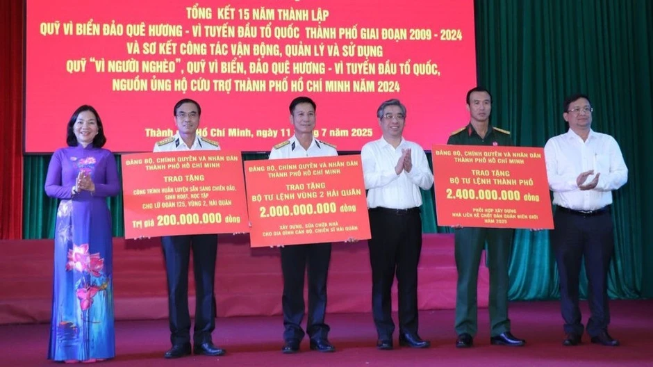 Điểm tựa hậu phương tiếp thêm động lực để tuyến đầu yên tâm bảo vệ chủ quyền biển, đảo