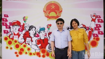 Điểm tựa niềm tin của những lá phiếu đặc biệt