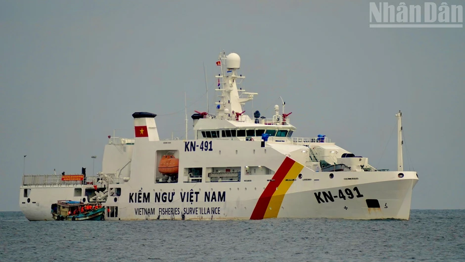 Điểm tựa vững chắc nơi vùng biển Tây Nam Điểm tựa vững chắc nơi vùng biển Tây Nam