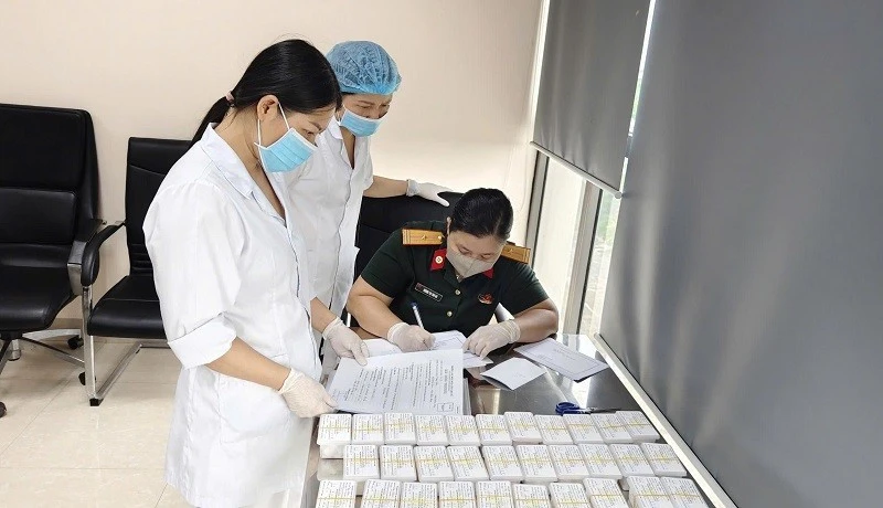 Điện Biên bàn giao 668 mẫu hài cốt liệt sĩ phục vụ giám định ADN Điện Biên bàn giao 668 mẫu hài cốt liệt sĩ phục vụ giám định ADN