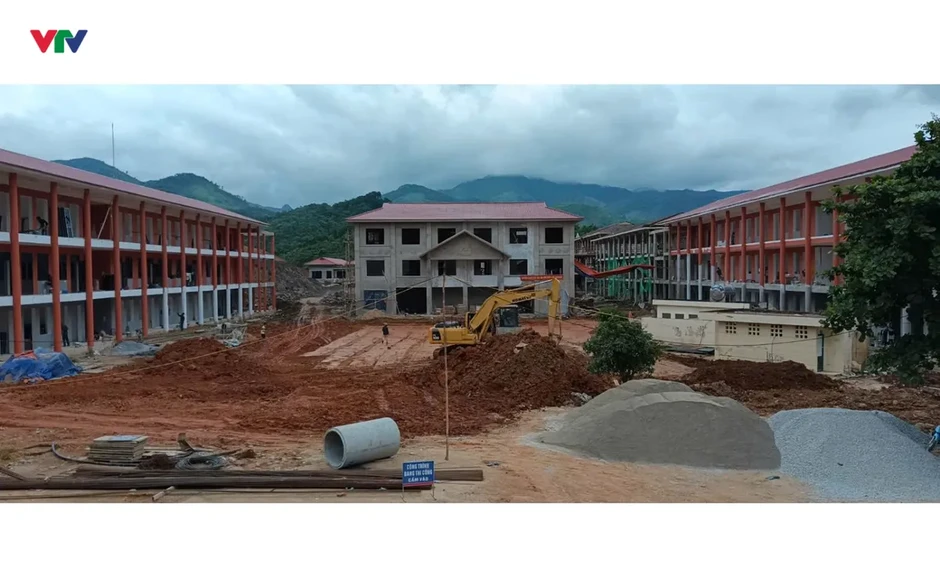 Điện Biên: Chạy đua với thời gian để kịp đón học sinh vùng biên vào năm học mới Điện Biên: Chạy đua với thời gian để kịp đón học sinh vùng biên vào năm học mới