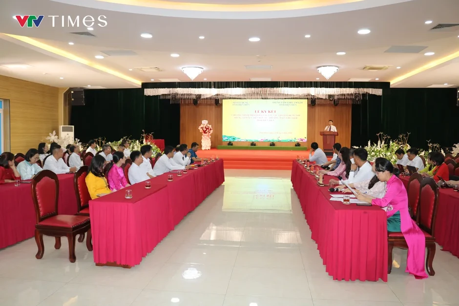 Điện Biên: Chung tay tháo gỡ điểm nghẽn, tạo động lực thu hút đầu tư Điện Biên: Chung tay tháo gỡ điểm nghẽn, tạo động lực thu hút đầu tư