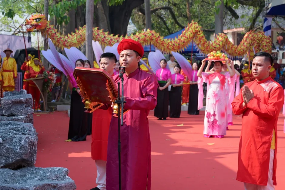 Điện Biên: Đặc sắc lễ hội Đền Hoàng Công Chất Điện Biên: Đặc sắc lễ hội Đền Hoàng Công Chất