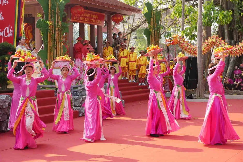 Điện Biên: Đặc sắc lễ hội Đền Hoàng Công Chất Điện Biên: Đặc sắc lễ hội Đền Hoàng Công Chất