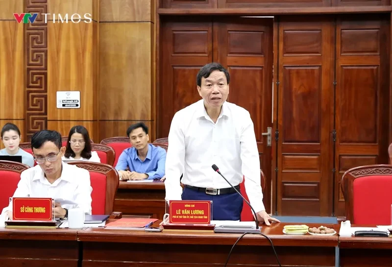 Điện Biên đề nghị bổ sung hạ tầng lưới điện và công suất các dự án điện gió, điện mặt trời