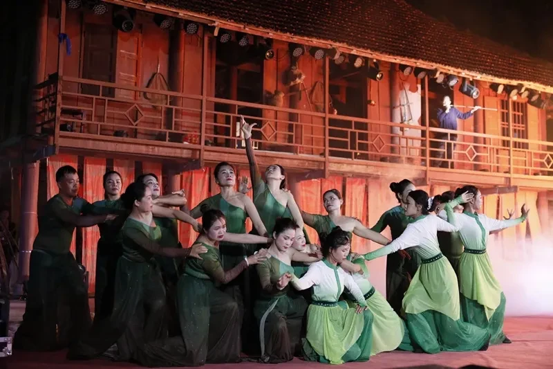 Điện Biên: Khai diễn show thực cảnh "Huyền tích U Va” Điện Biên: Khai diễn show thực cảnh "Huyền tích U Va”