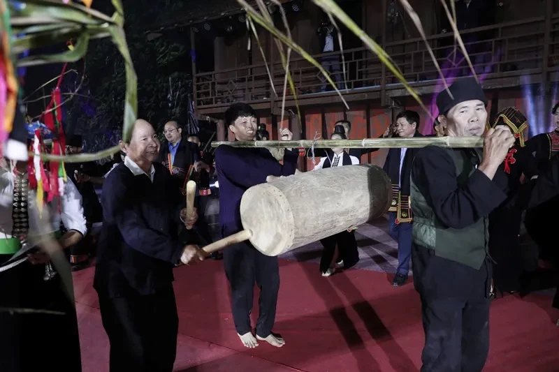 Điện Biên: Khai diễn show thực cảnh "Huyền tích U Va” Điện Biên: Khai diễn show thực cảnh "Huyền tích U Va”