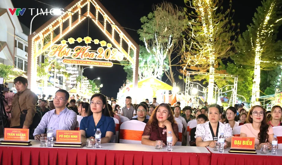 Điện Biên: Lan tỏa yêu thương từ những khung hình hạnh phúc Điện Biên: Lan tỏa yêu thương từ những khung hình hạnh phúc
