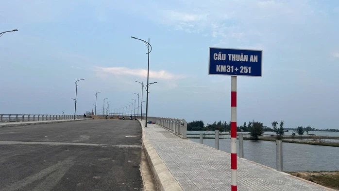 Diễn biến mới vụ việc 2 cầu trùng tên ở Huế Diễn biến mới vụ việc 2 cầu trùng tên ở Huế