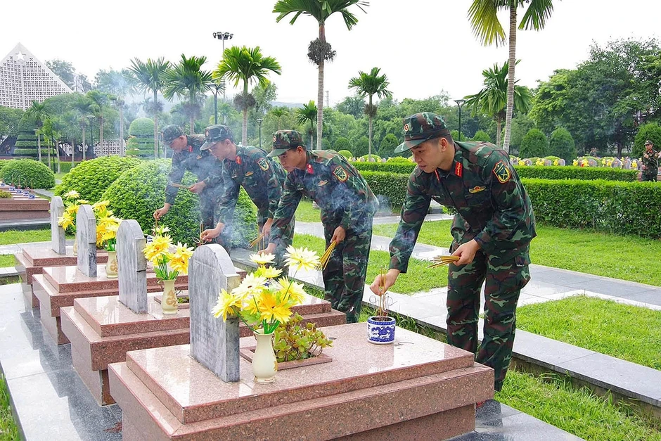 Điện Biên phấn đấu hoàn thành sớm 3 tháng "Chiến dịch 500 ngày đêm" Điện Biên phấn đấu hoàn thành sớm 3 tháng "Chiến dịch 500 ngày đêm"