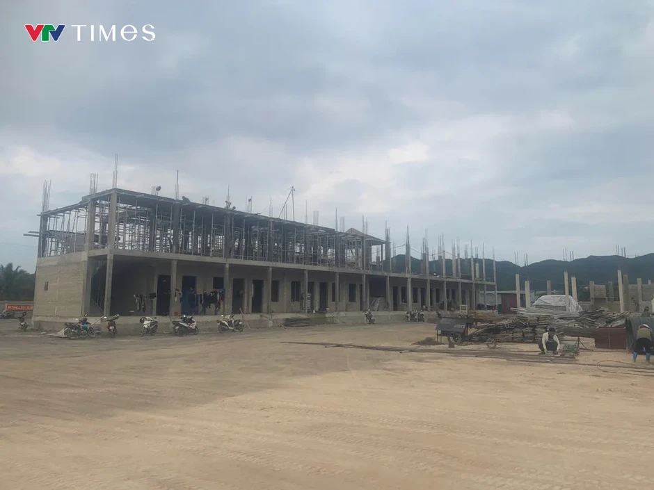 Điện Biên sau một năm vận hành chính quyền 2 cấp: Bộ máy gọn hơn, điều hành sát dân hơn Điện Biên sau một năm vận hành chính quyền 2 cấp: Bộ máy gọn hơn, điều hành sát dân hơn