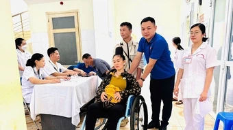 Điện Biên tích cực thực hiện khám sức khỏe miễn phí cho nhân dân