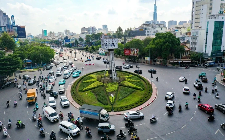 Điều chỉnh giao thông vòng xoay Điện Biên Phủ: Giao thông khá ổn định, theo dõi để xử lý phát sinh