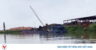 Đình chỉ hoạt động 3 bến thủy không phép trên sông Cầu ở Bắc Ninh