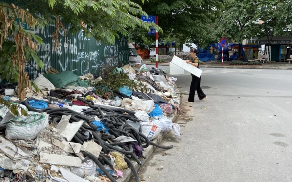 Đổ trộm rác thải ở khu lấn biển Rạch Giá Đổ trộm rác thải ở khu lấn biển Rạch Giá