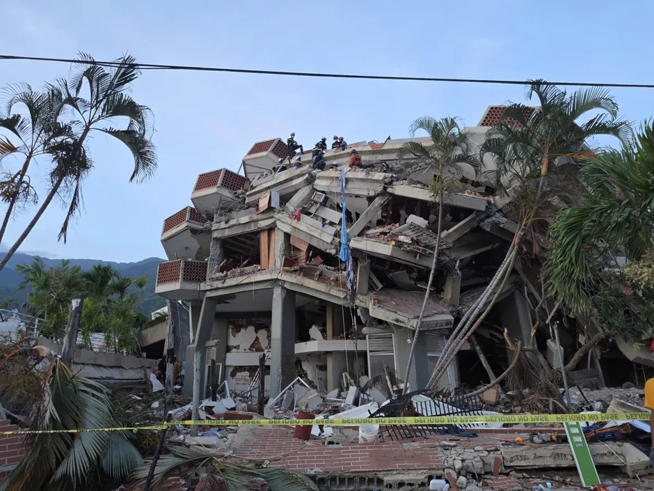Đoàn cứu nạn, cứu hộ Việt Nam trở về nước sau khi hoàn thành nhiệm vụ tại Venezuela Đoàn cứu nạn, cứu hộ Việt Nam trở về nước sau khi hoàn thành nhiệm vụ tại Venezuela