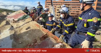 Đoàn cứu nạn Việt Nam tại Venezuela tìm thấy 11 thi thể nạn nhân trong ngày đầu ra quân