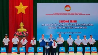 Đoàn đại biểu Thành phố Hồ Chí Minh triển khai chuỗi hoạt động nghĩa tình tại đặc khu Côn Đảo