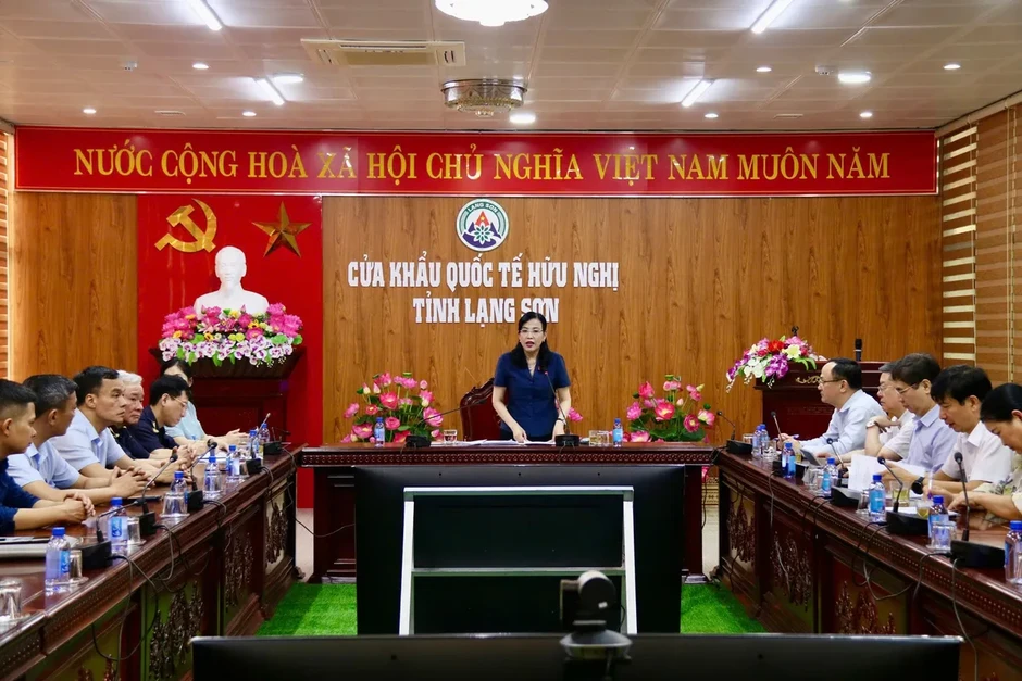 Đoàn khảo sát của Quốc hội khảo sát, tìm lỗ hổng an toàn thực phẩm tại bếp ăn trường học Đoàn khảo sát của Quốc hội khảo sát, tìm lỗ hổng an toàn thực phẩm tại bếp ăn trường học